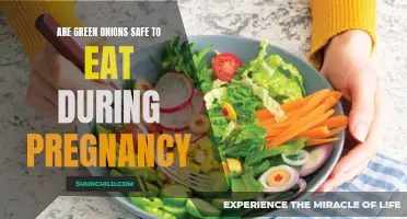 Pregnancy Diet: Exploring the Safety of Green Onions