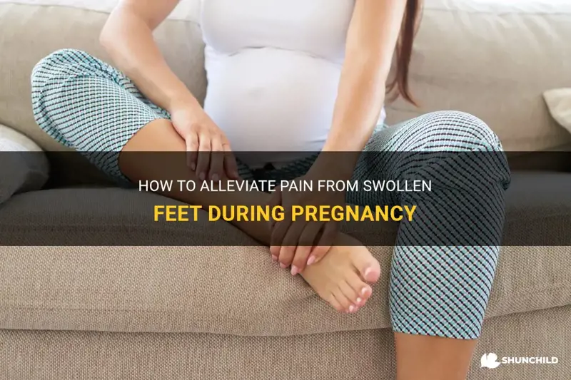 how do I reduce swollen feet pain pregnancy